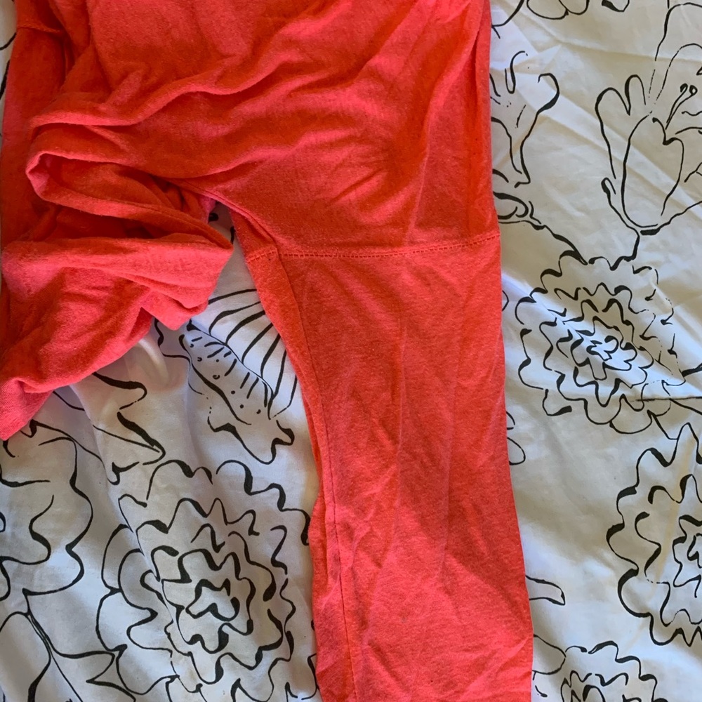 Pink/peach AE top - Picture 3 of 4